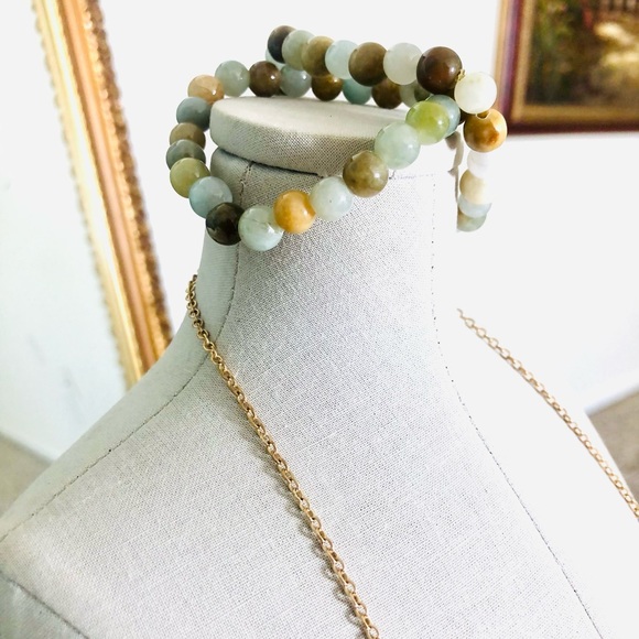 Vintage Green Aventurine Necklace & Stone Bracelet Stack - Picture 6 of 15